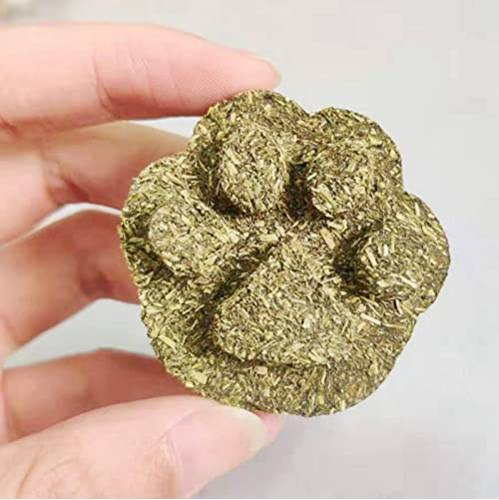Лакомство за гризачи, лапичка от сено 4.5 см